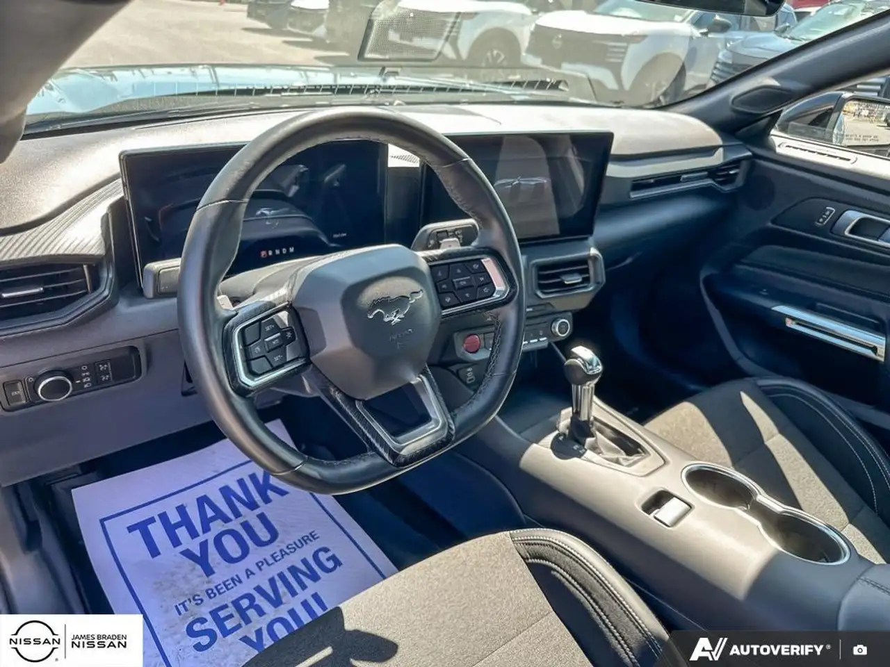 Ford Mustang - Image 12