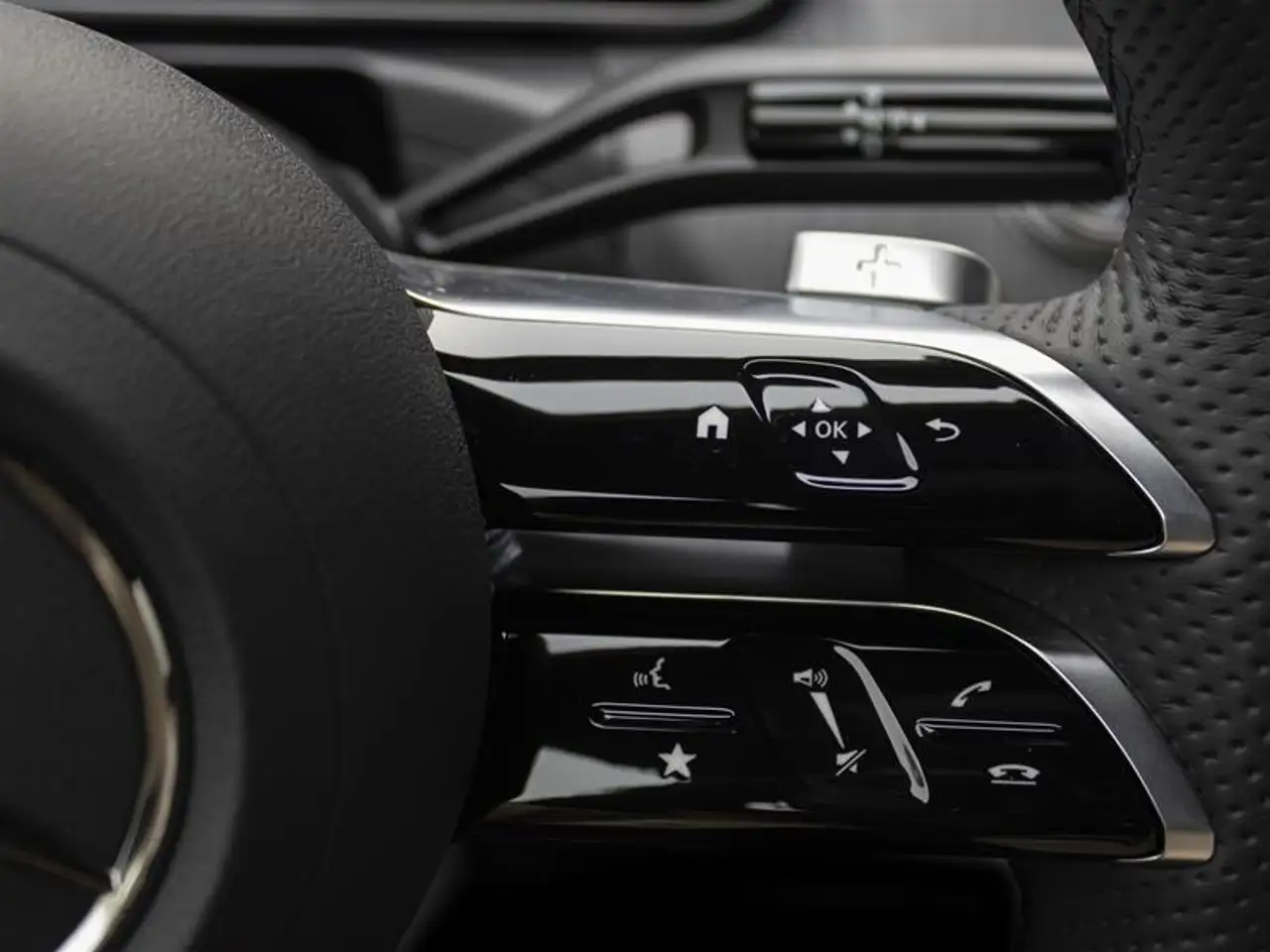 Mercedes-Benz CLE - Image 13