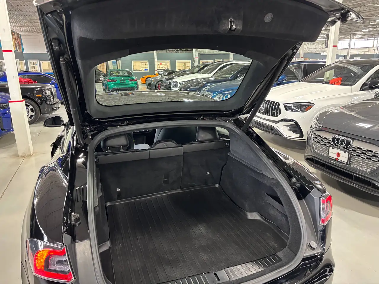 Tesla Model S - Image 6