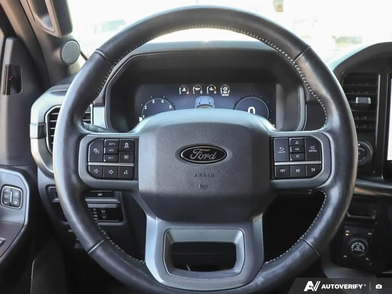 Ford F-150 - Image 14
