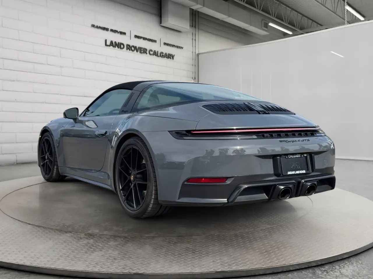 Porsche 911 - Image 3