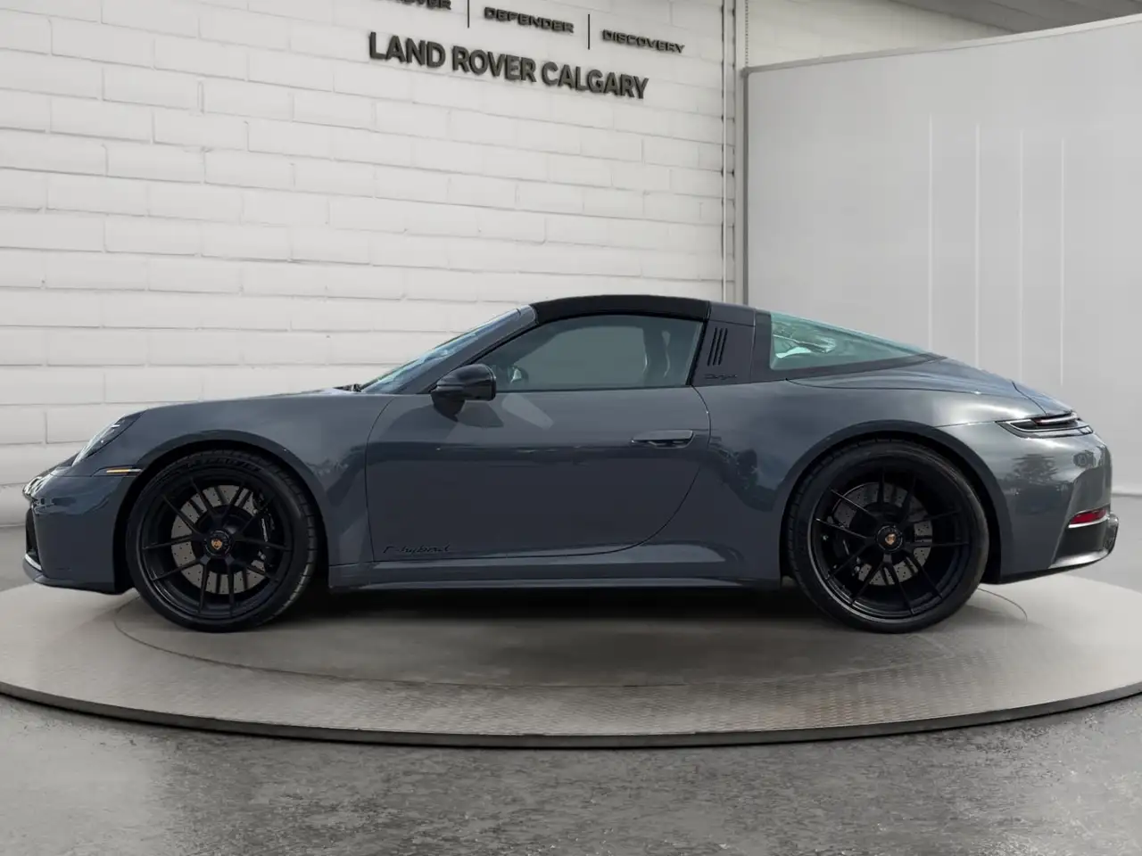 Porsche 911 - Image 2