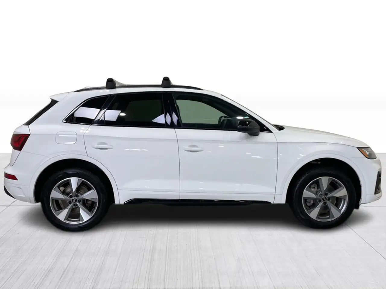 Audi Q5 - Image 2