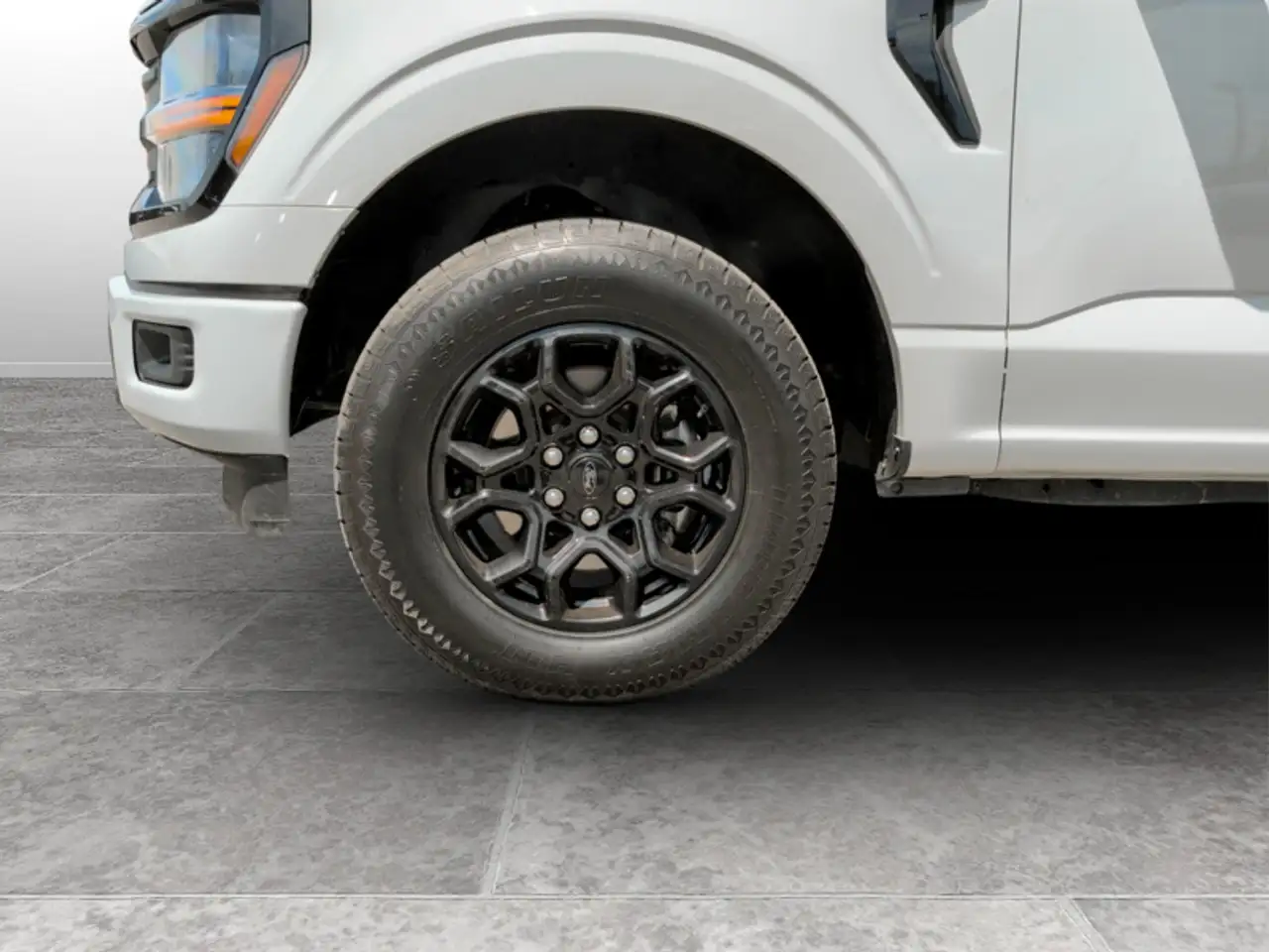 Ford F-150 - Image 9