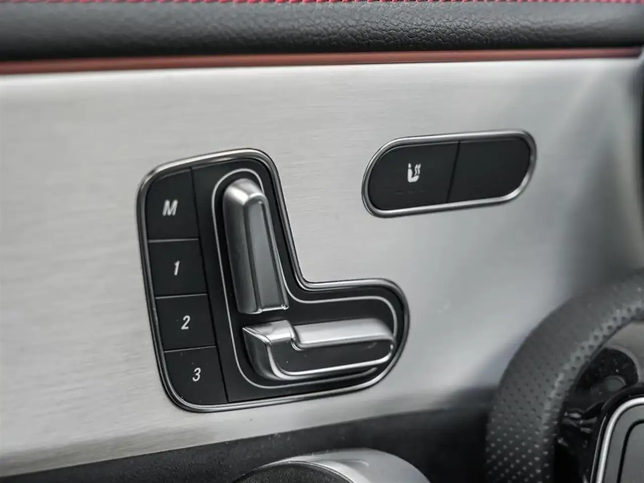 Mercedes-Benz CLA - Image 18