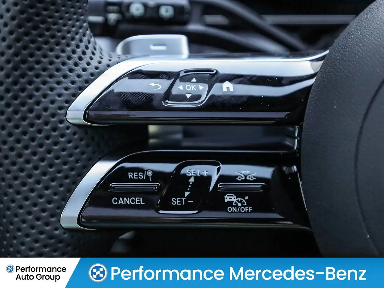 Mercedes-Benz GLC - Image 18