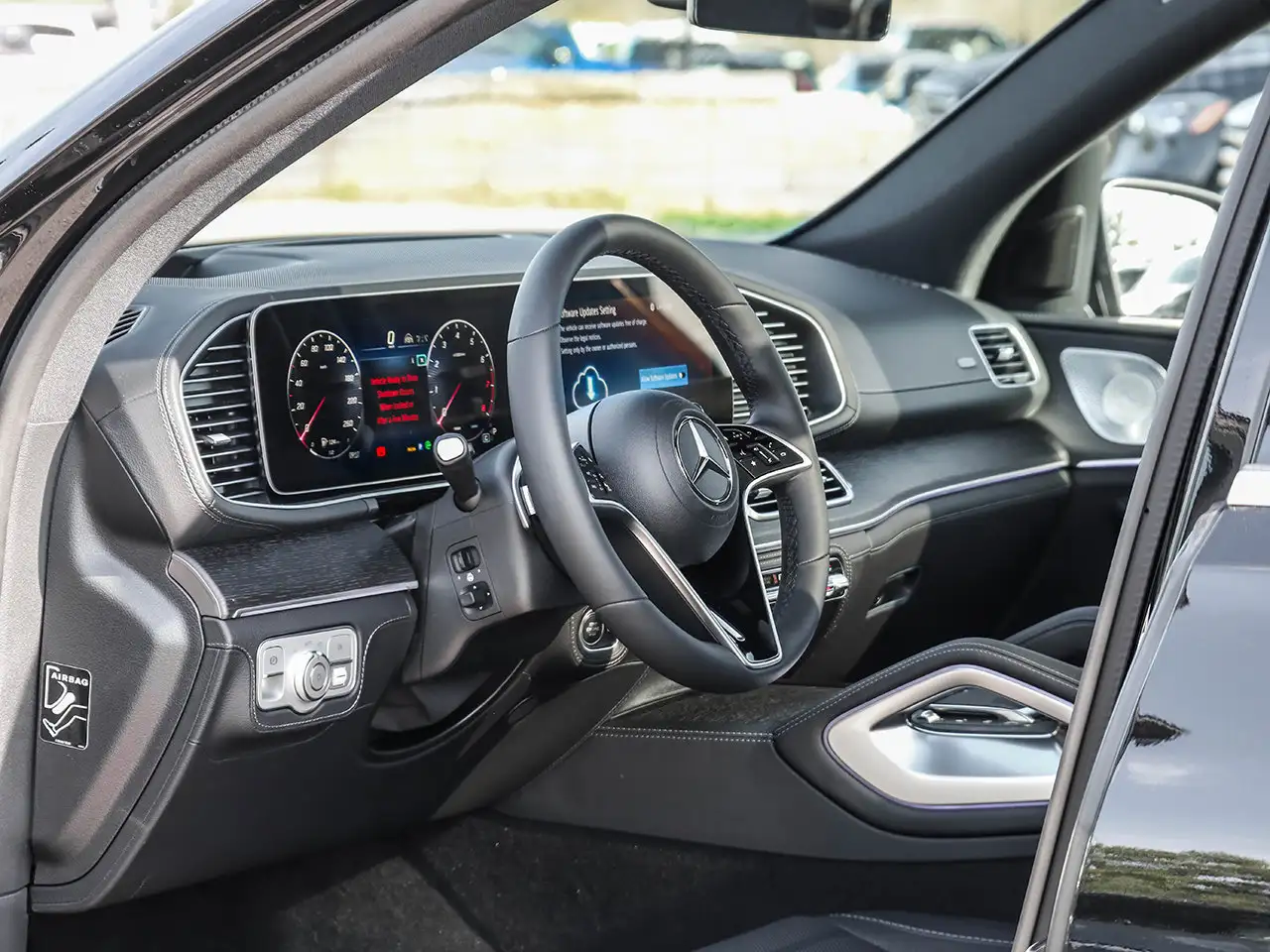 Mercedes-Benz GLE - Image 13