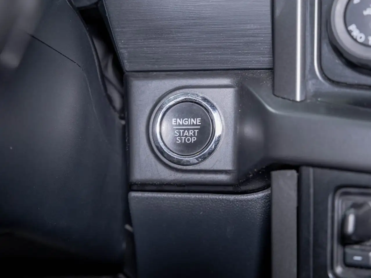 Ford F-150 - Image 26