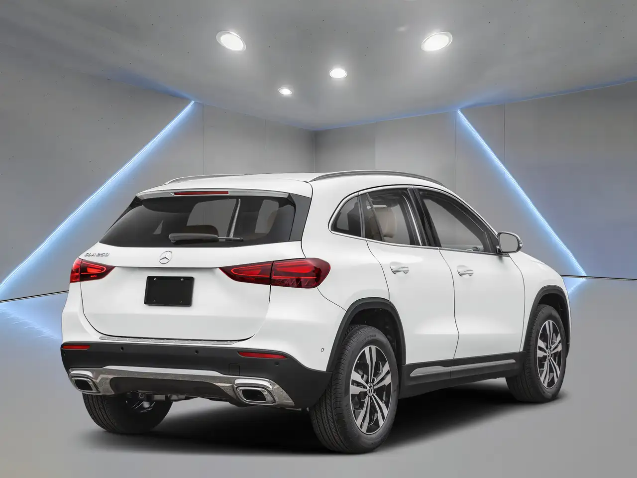 Mercedes-Benz GLA - Image 2