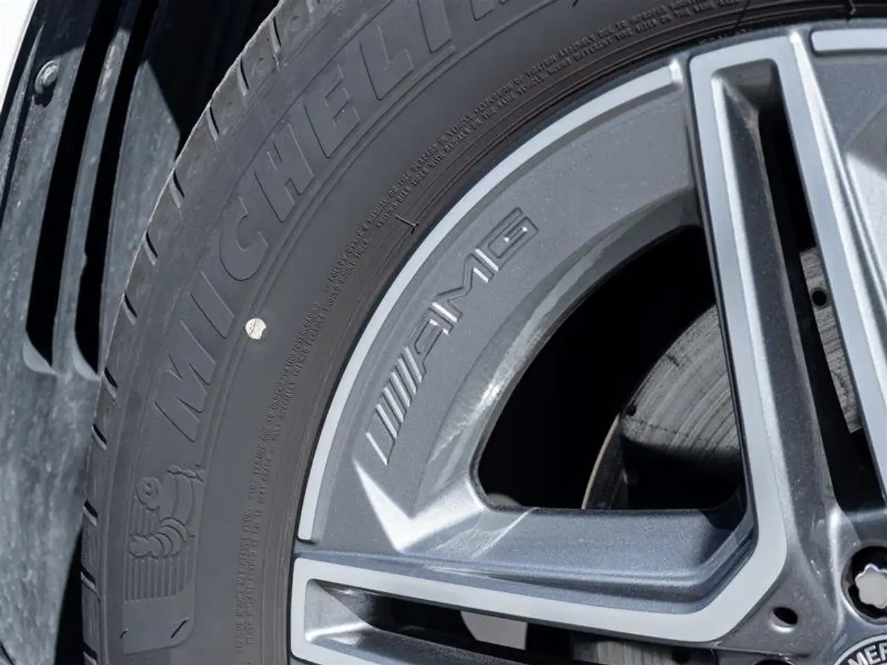 Mercedes-Benz GLE - Image 8