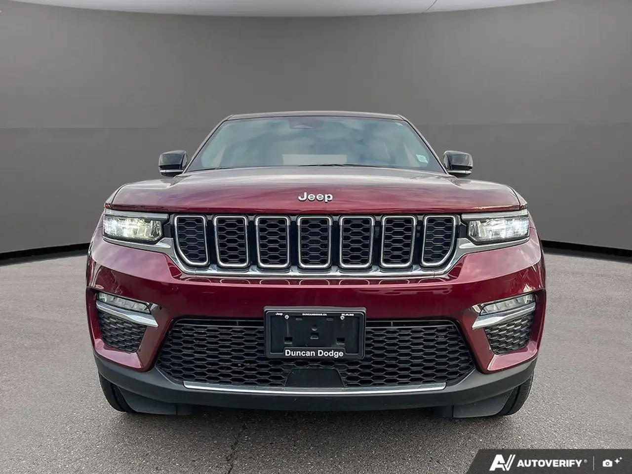 Jeep Grand Cherokee - Image 2