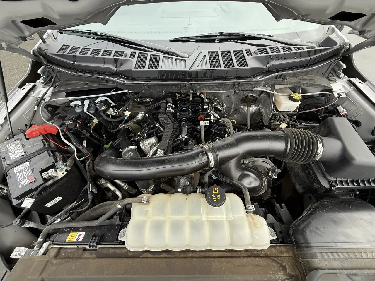 Ford F-150 - Image 28