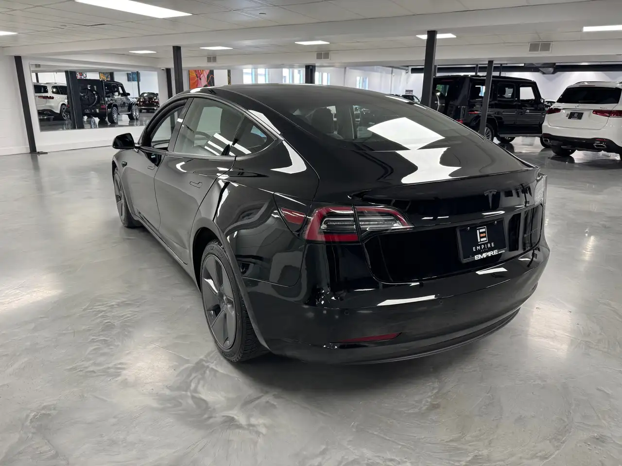 Tesla Model 3 - Image 3