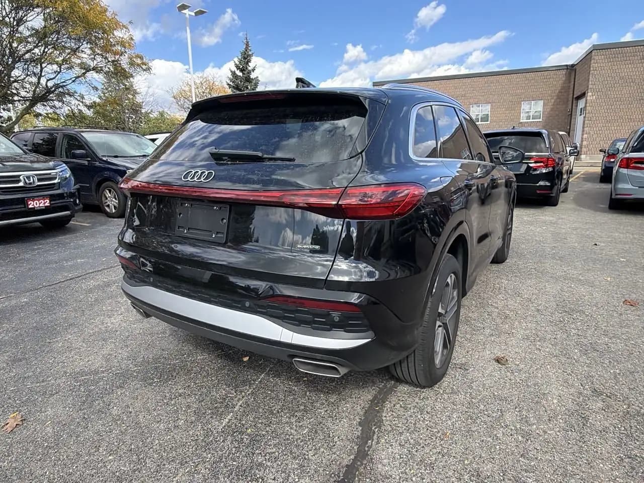 Audi Q5 - Image 13