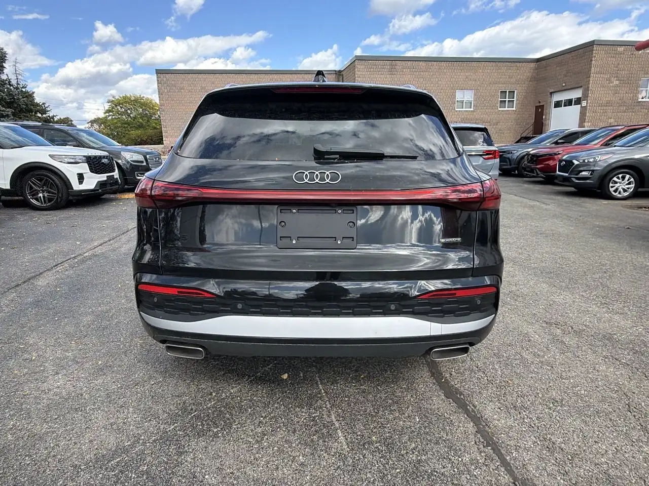 Audi Q5 - Image 12