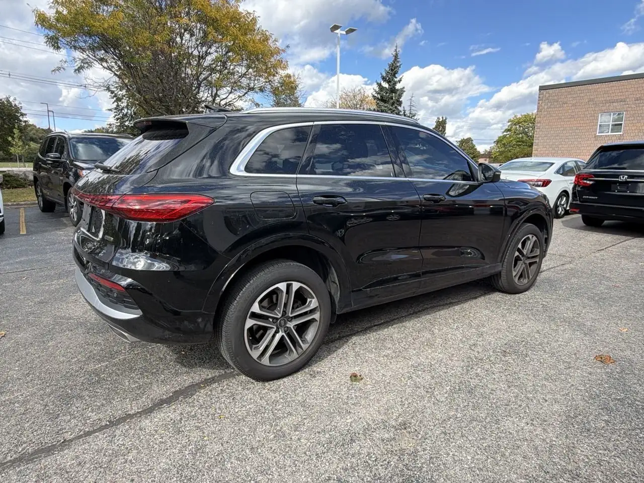 Audi Q5 - Image 15