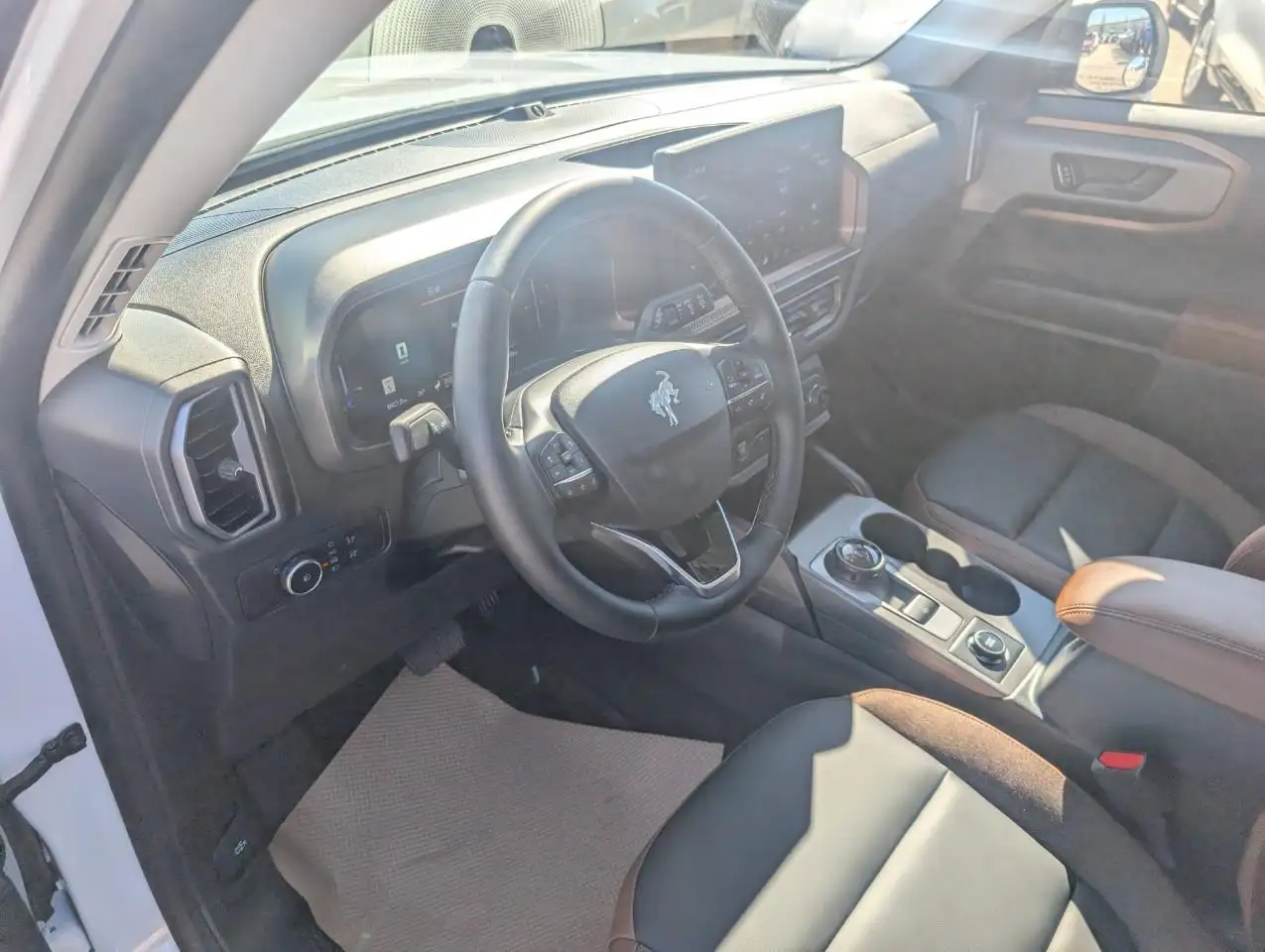 Ford Bronco Sport - Image 2