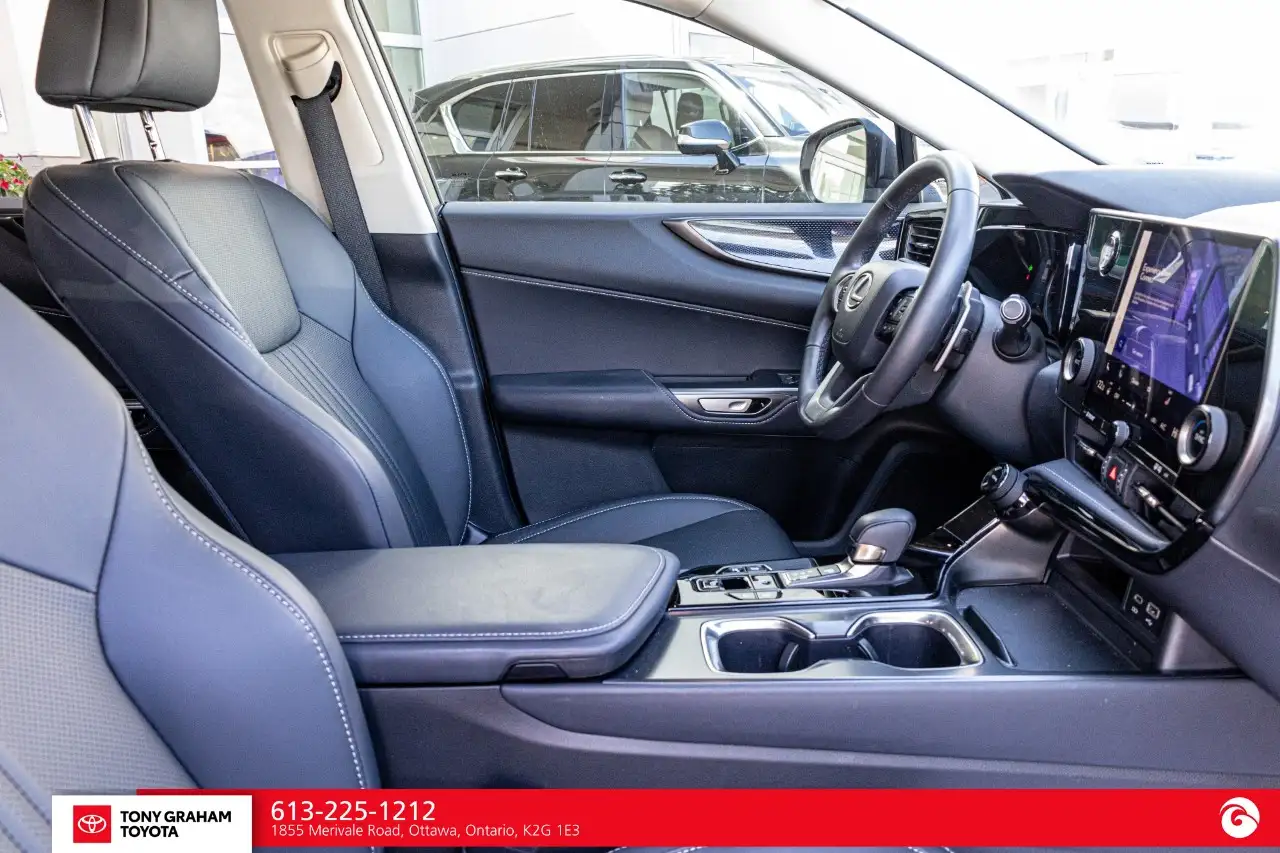 Lexus NX - Image 25