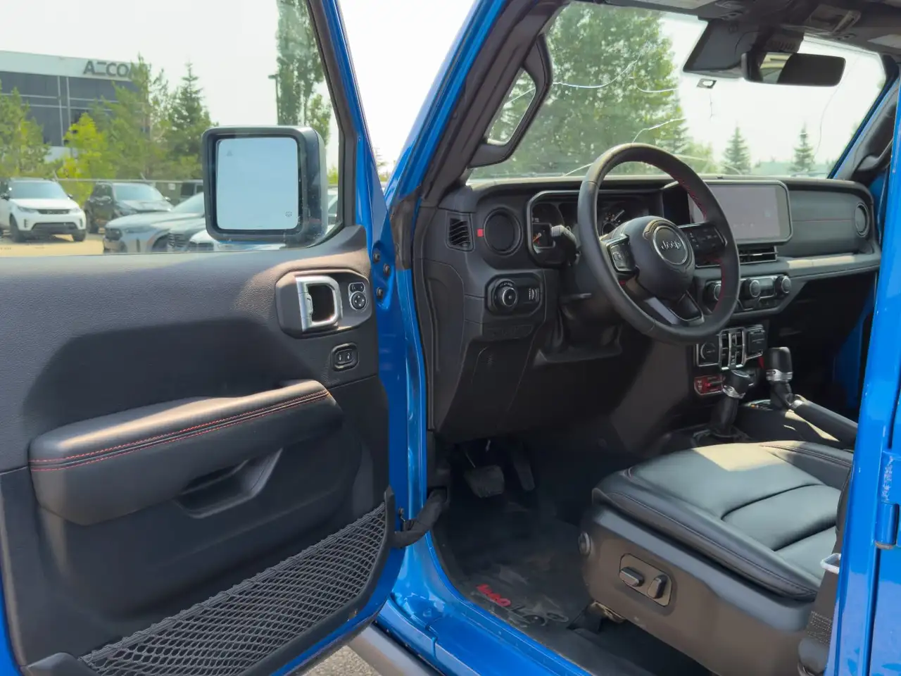 Jeep Wrangler - Image 15