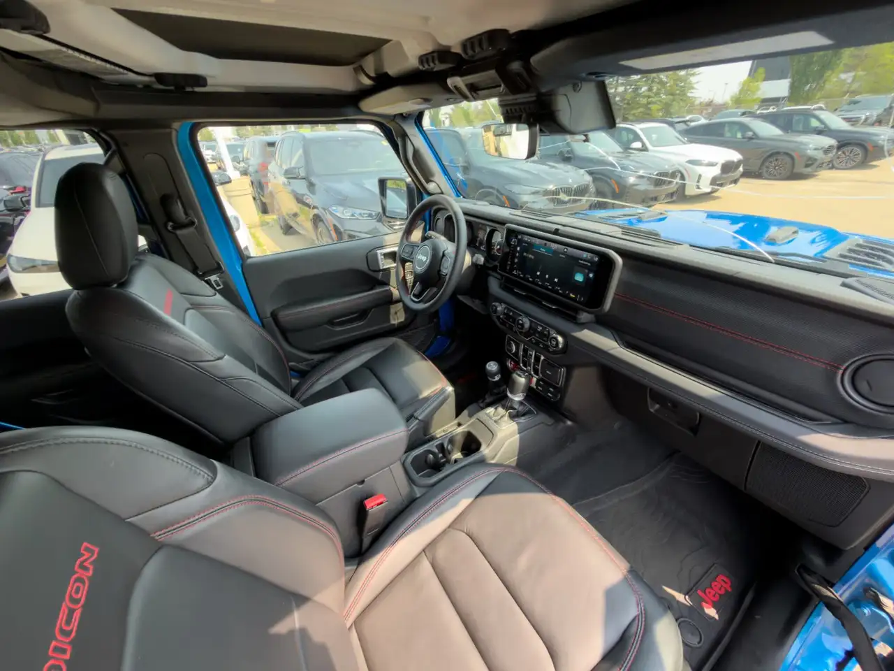 Jeep Wrangler - Image 16