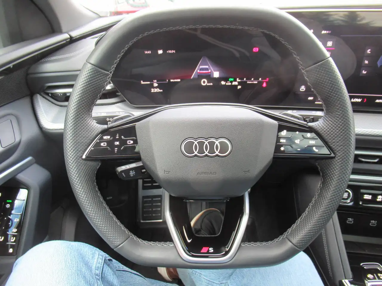Audi Q5 - Image 23