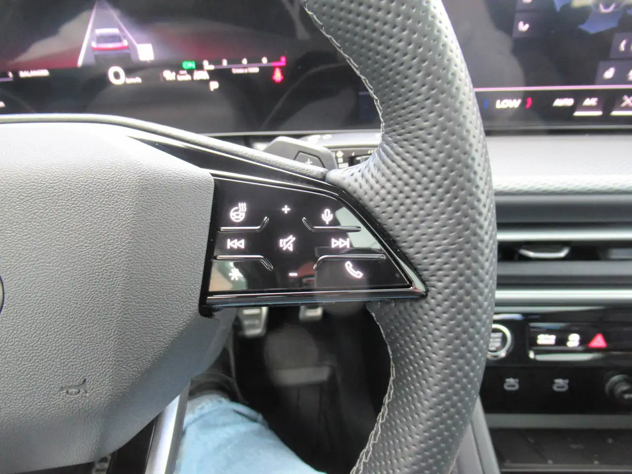 Audi Q5 - Image 27