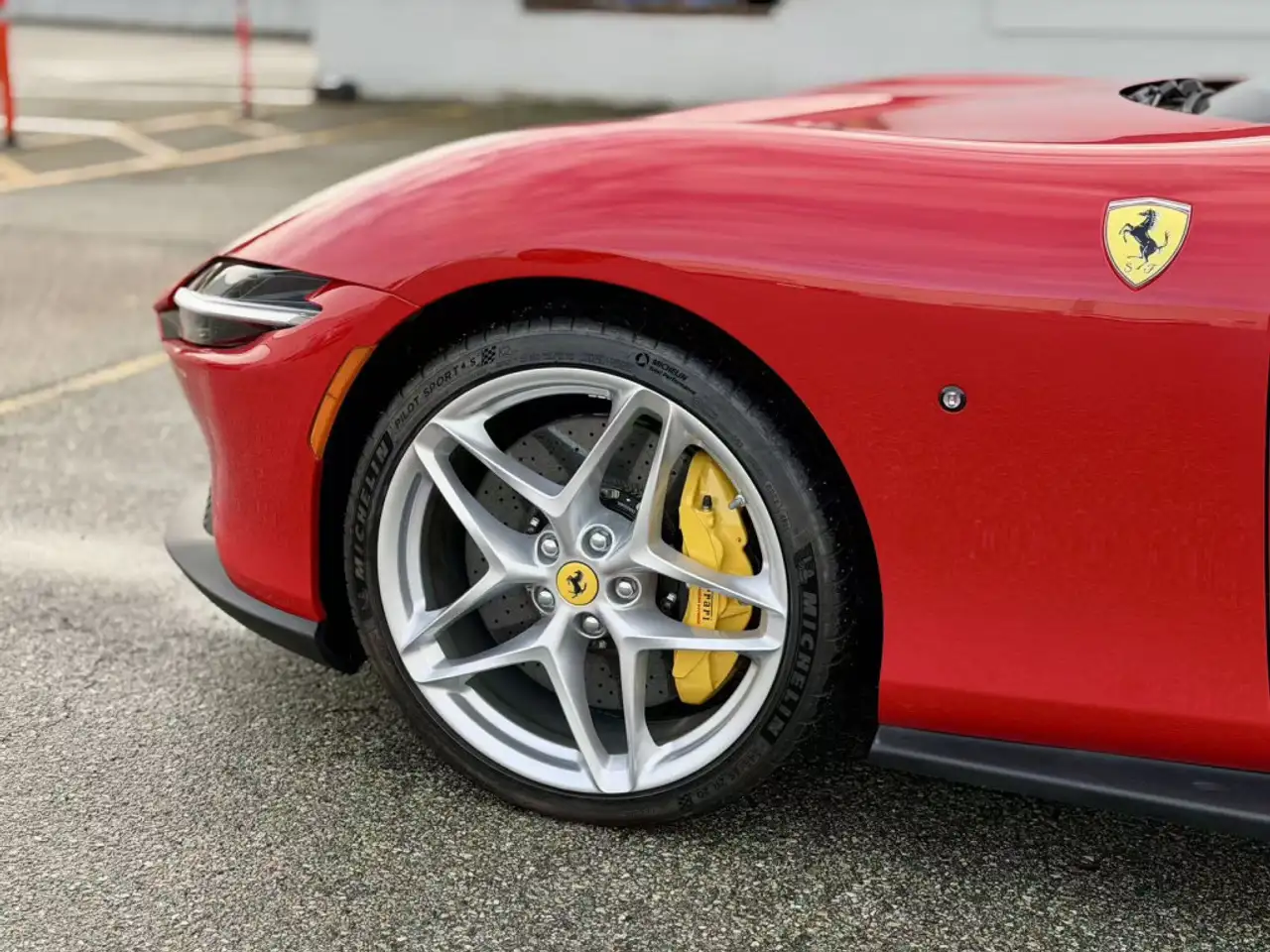 Ferrari Roma - Image 4
