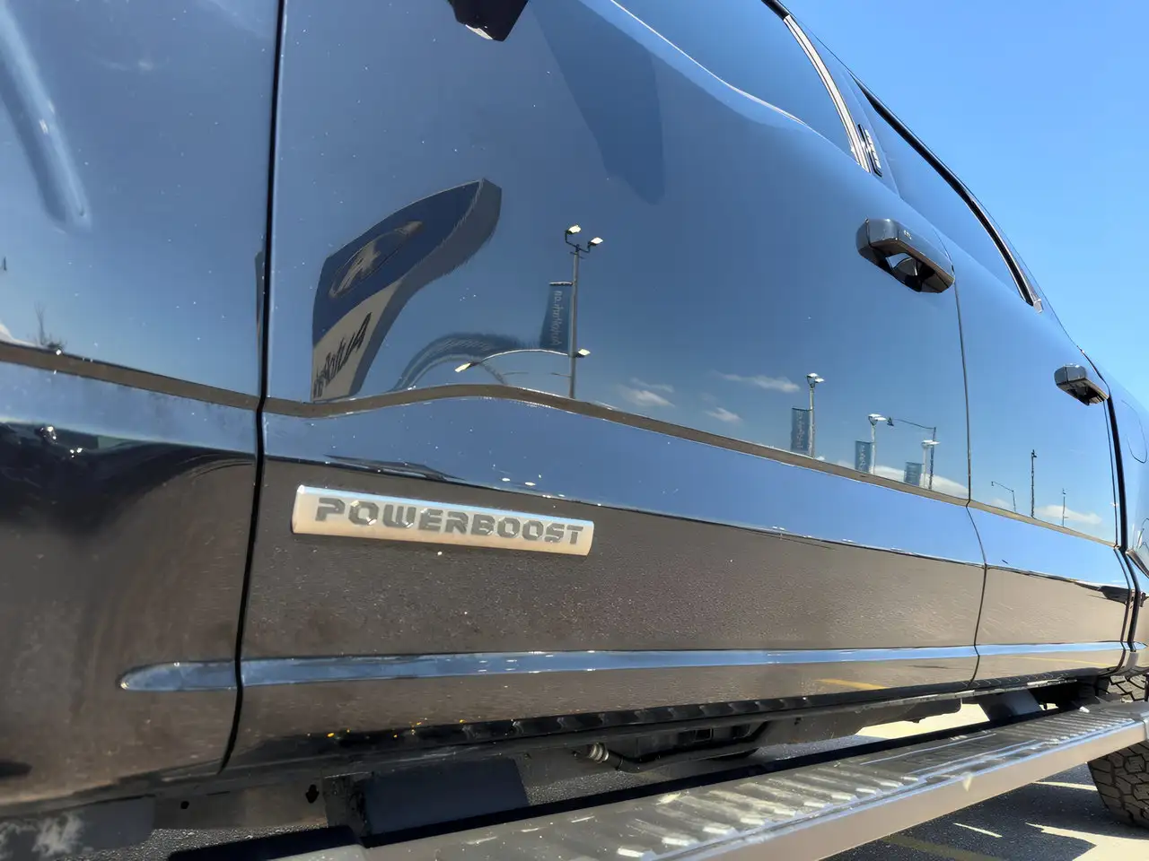 Ford F-150 - Image 12