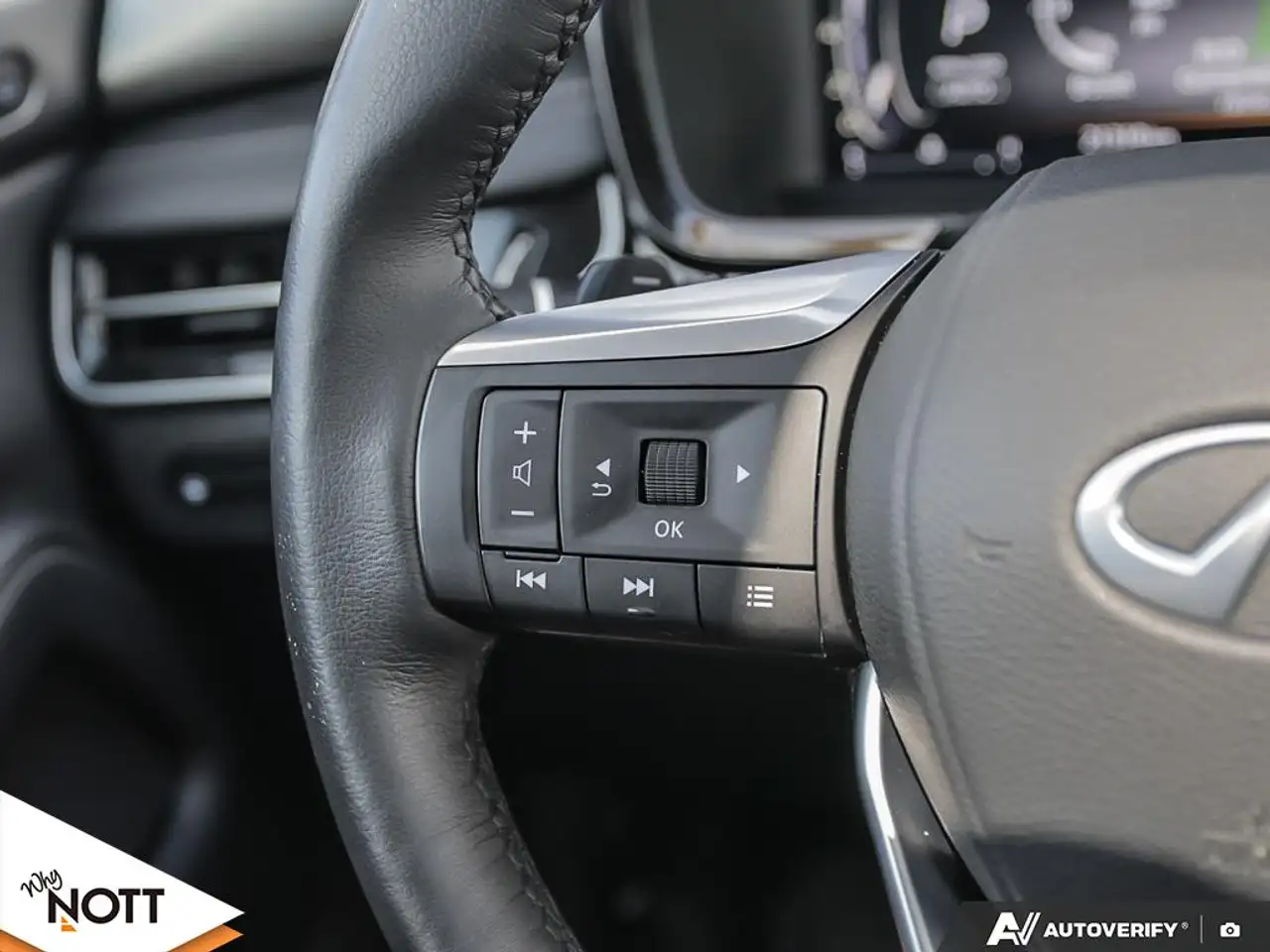 Infiniti QX60 - Image 18
