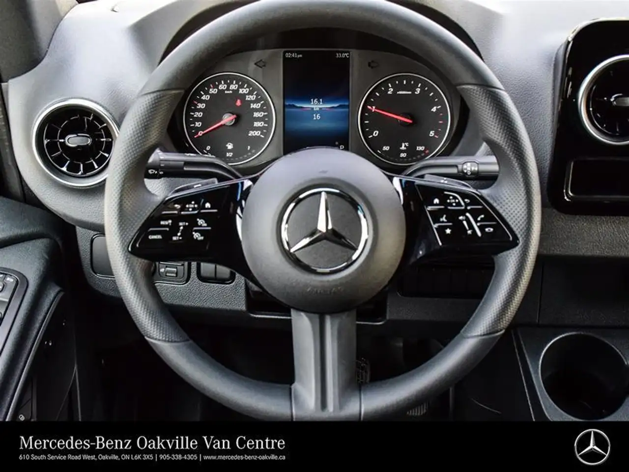 Mercedes-Benz Sprinter - Image 13