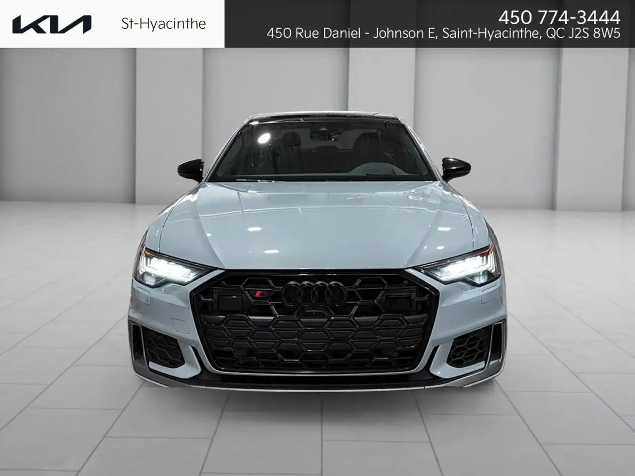 Audi S6 - Image 2