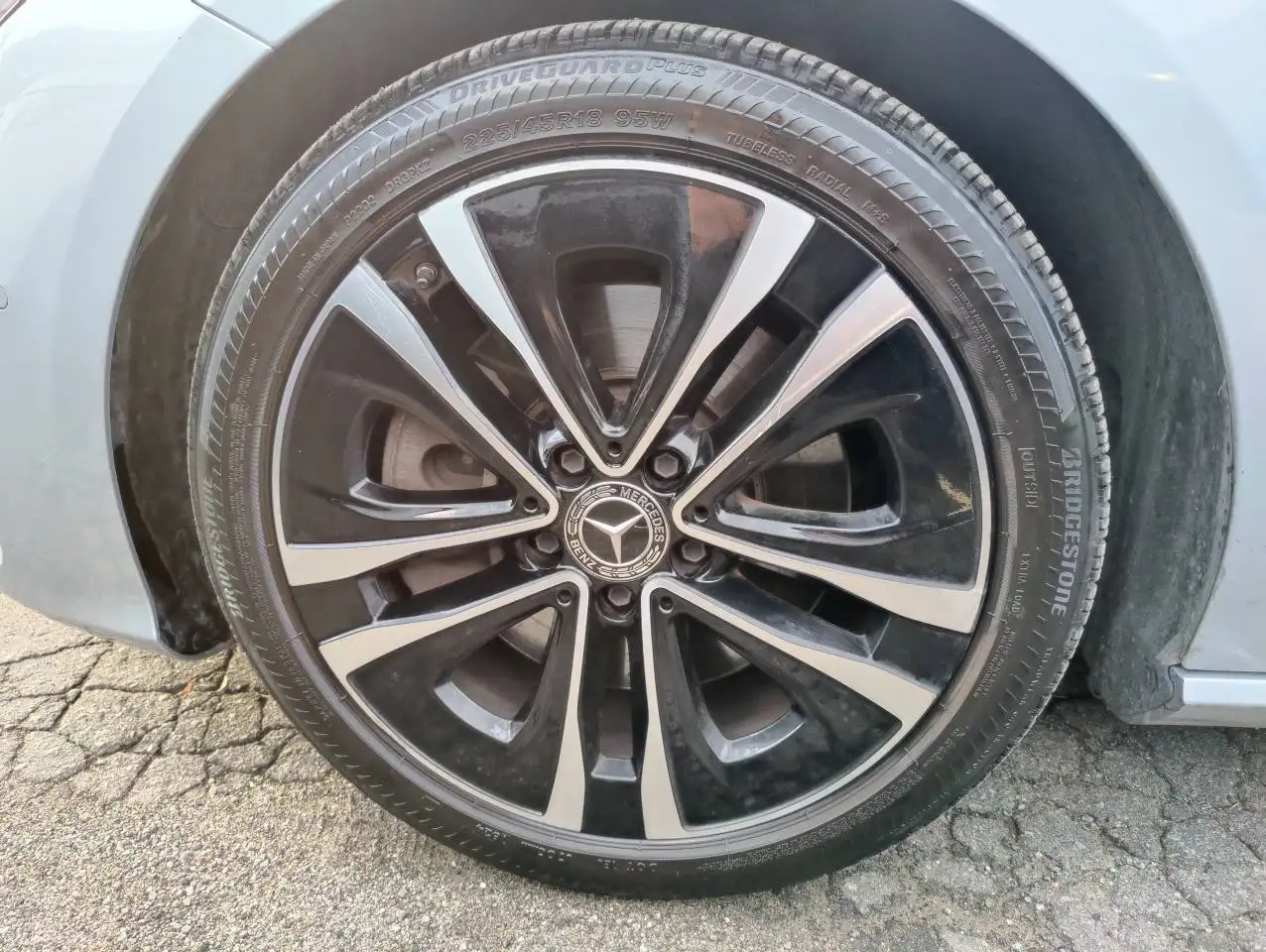 Mercedes-Benz CLA - Image 10