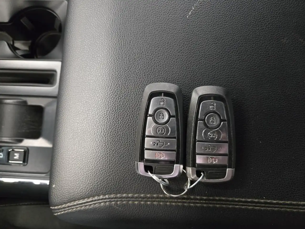 Ford F-150 - Image 31