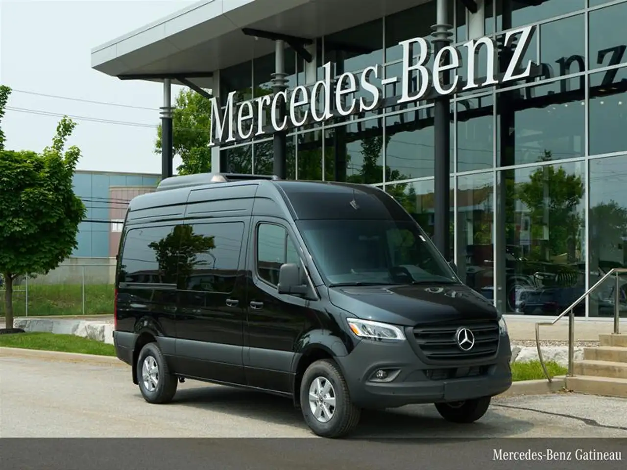 Mercedes-Benz Sprinter - Image 1