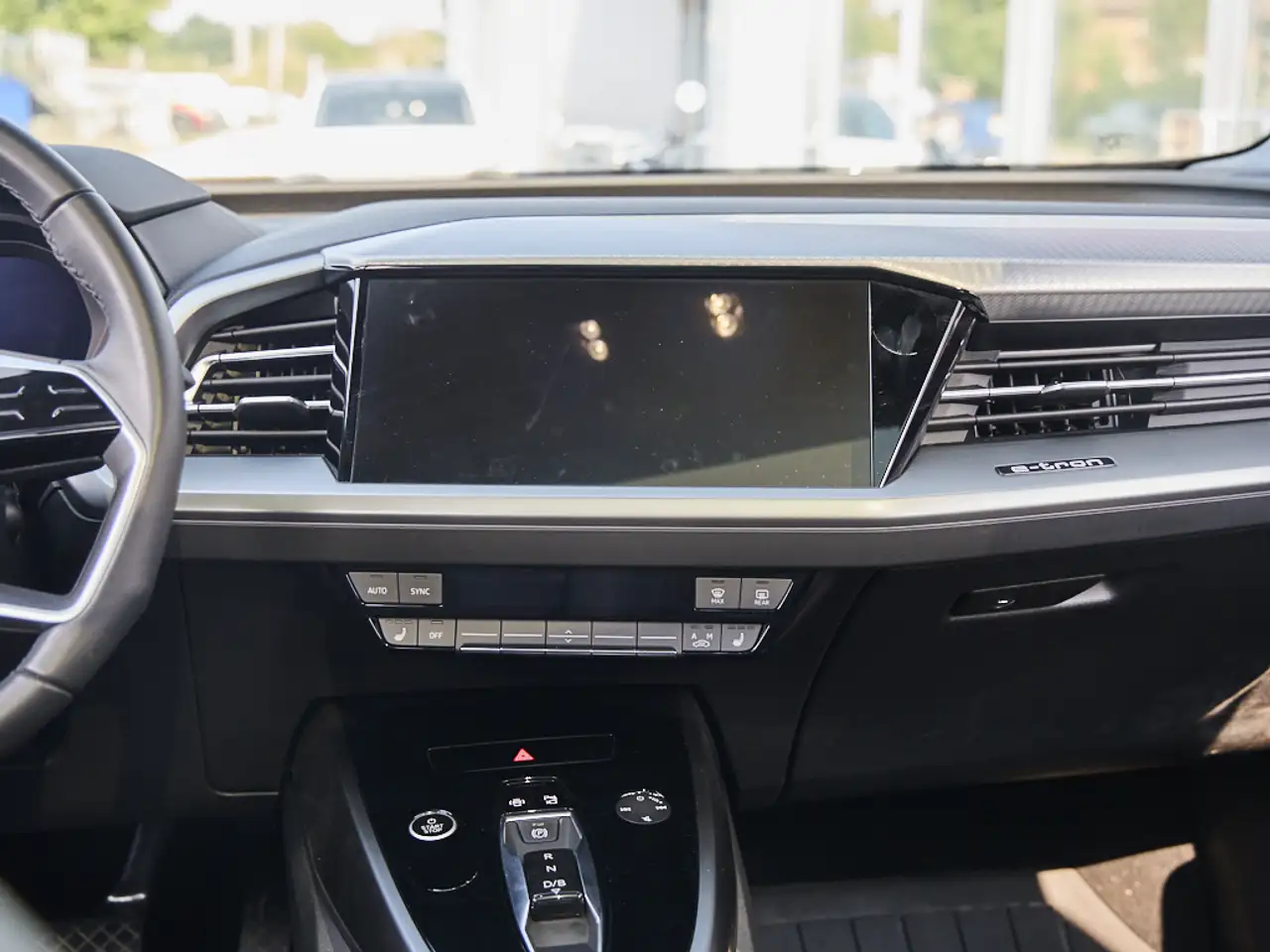 Audi Q4 e-tron - Image 23