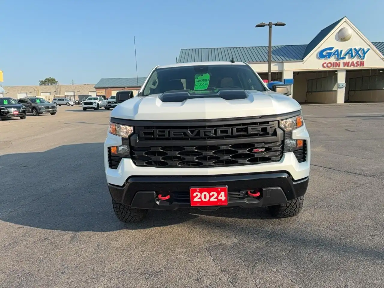 Chevrolet Silverado 1500 - Image 2