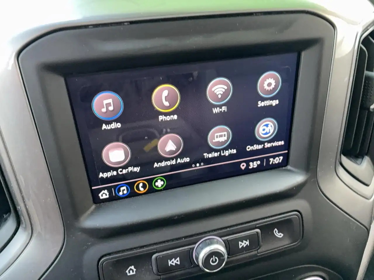 Chevrolet Silverado 1500 - Image 18