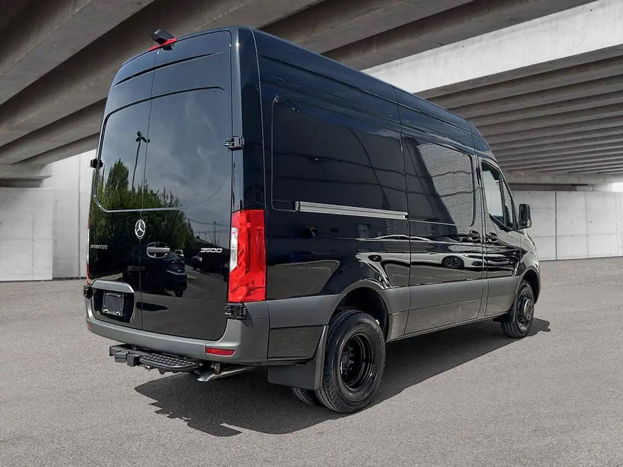 Mercedes-Benz Sprinter - Image 5