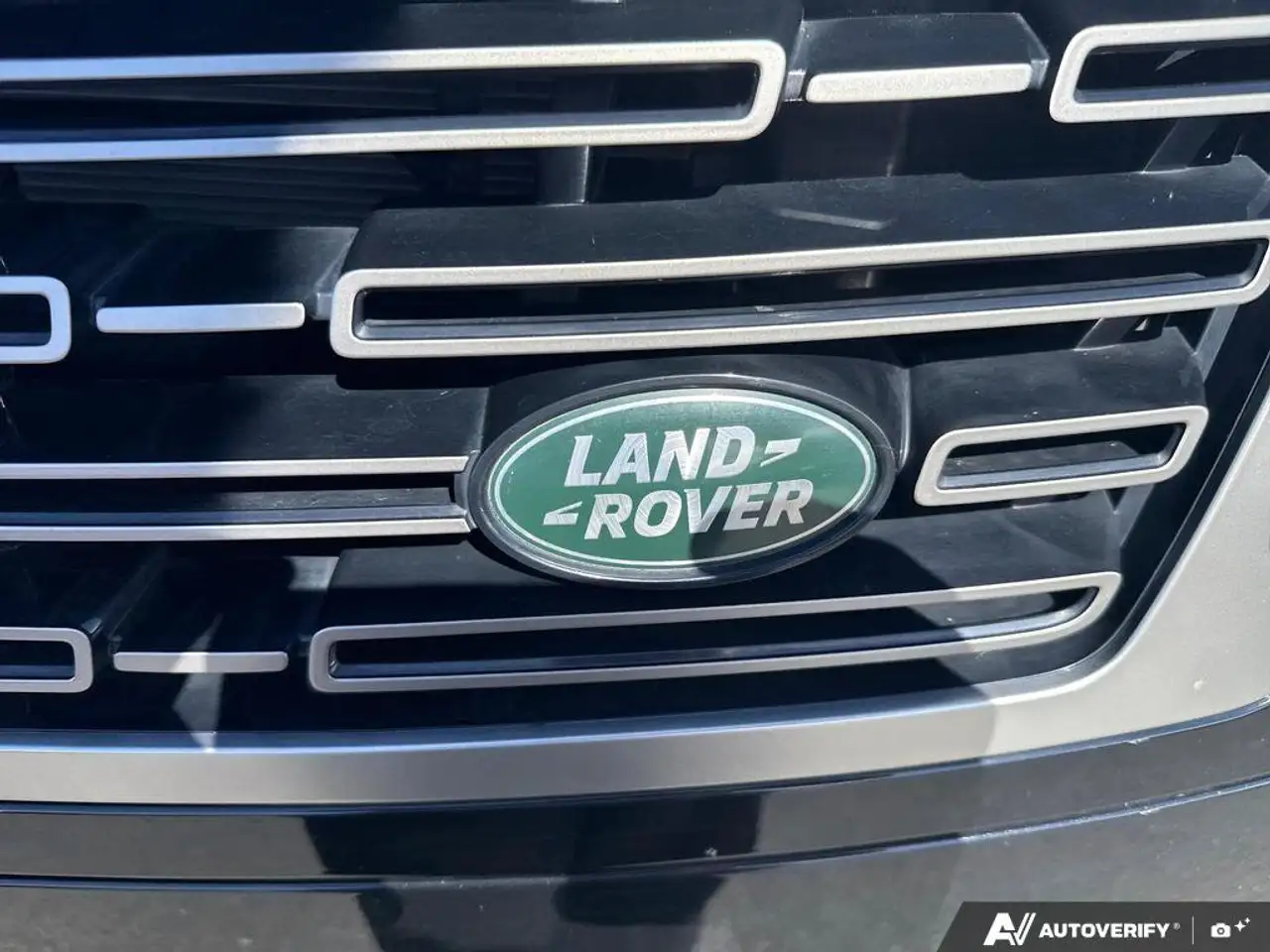 Land Rover Range Rover - Image 9
