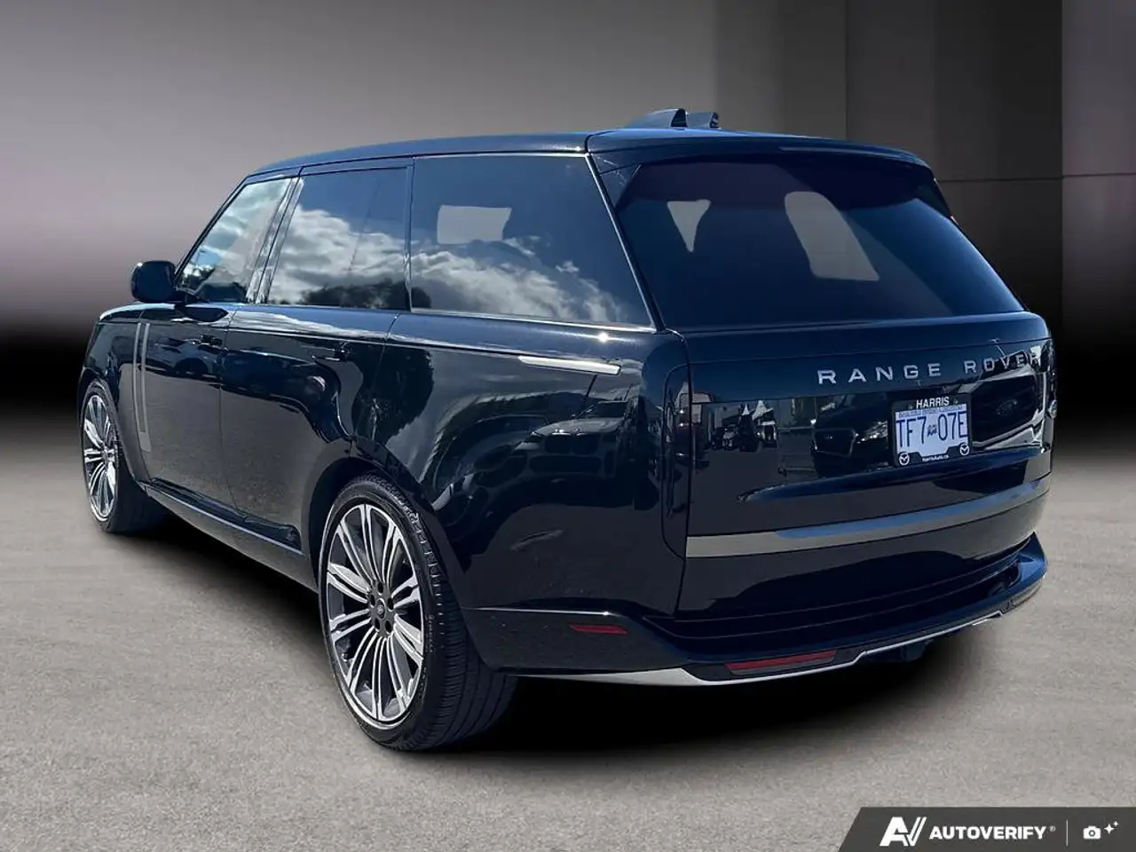 Land Rover Range Rover - Image 4