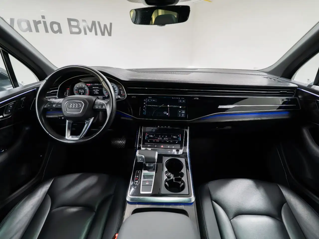 Audi Q7 - Image 25