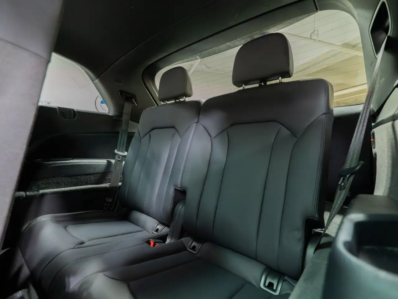 Audi Q7 - Image 29