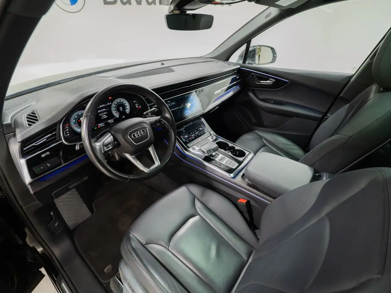 Audi Q7 - Image 9