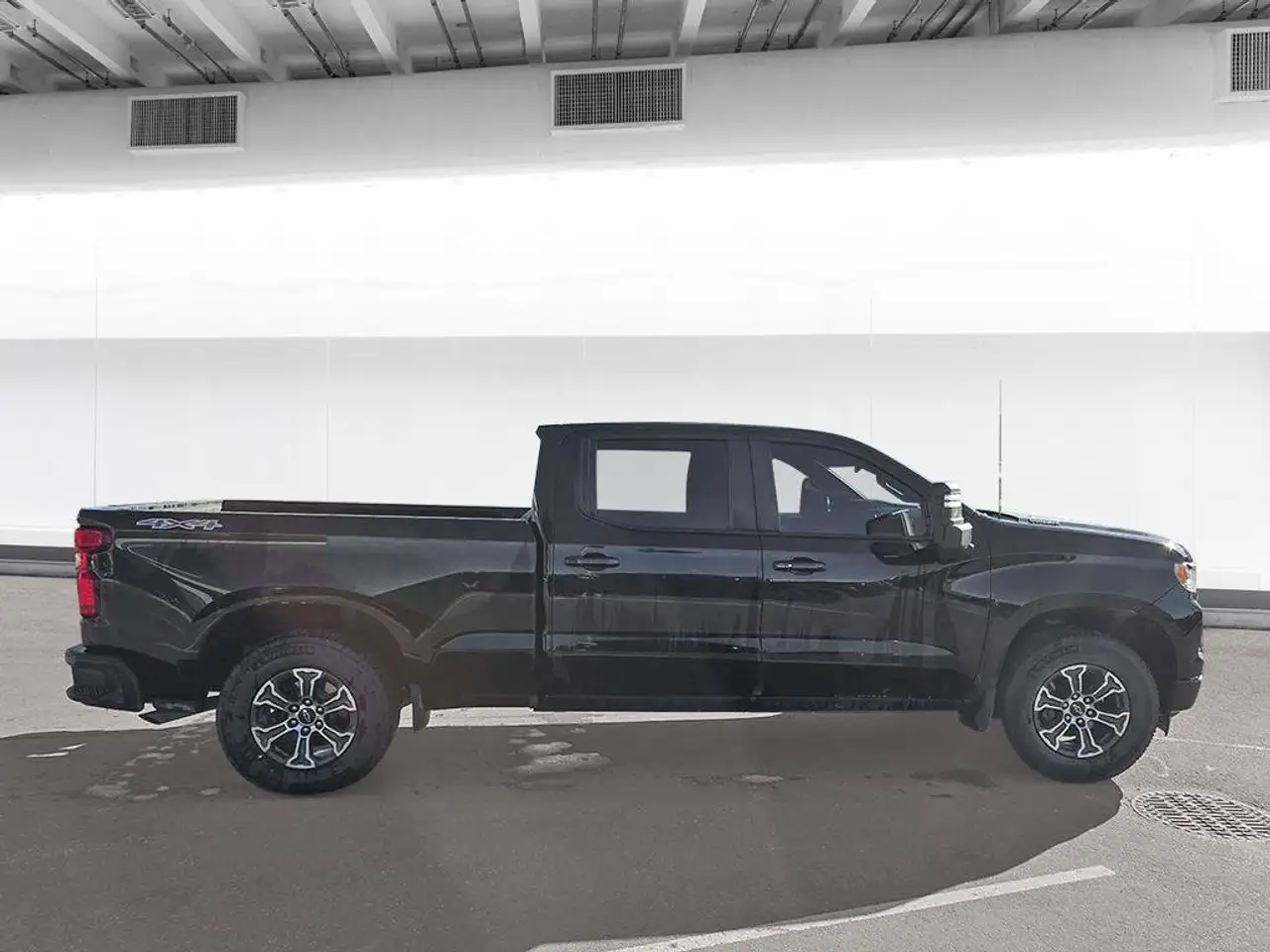 Chevrolet Silverado 1500 - Image 6