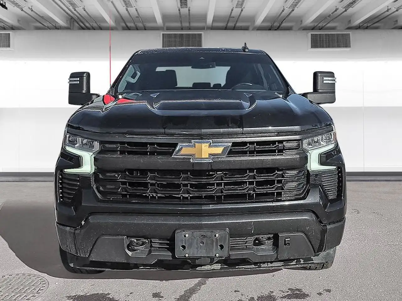 Chevrolet Silverado 1500 - Image 8
