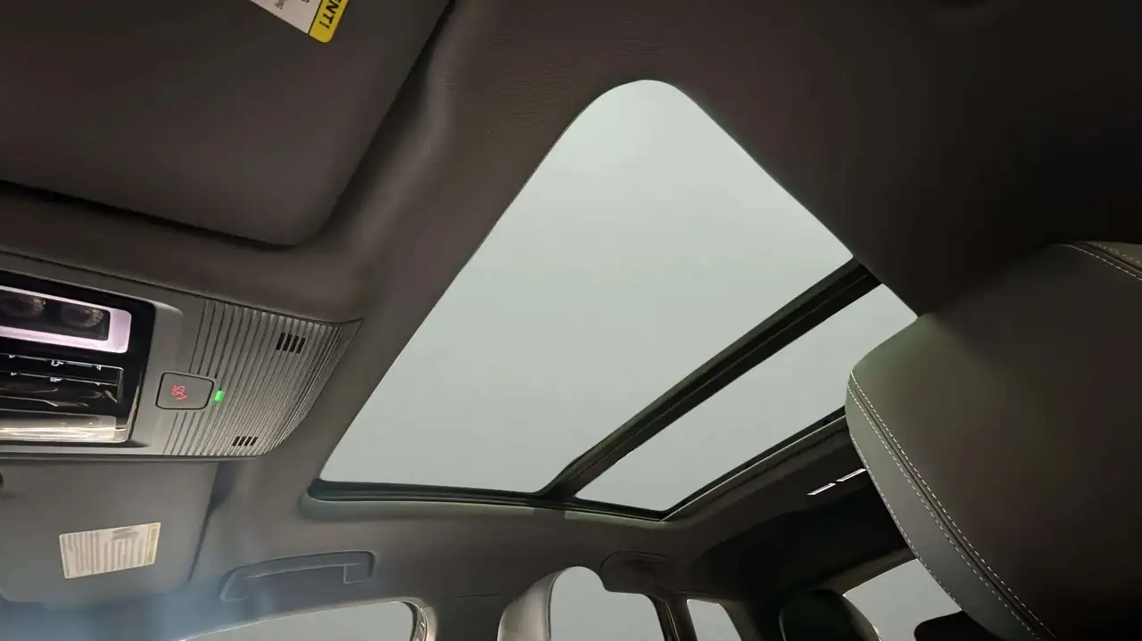 Audi Q4 e-tron - Image 30