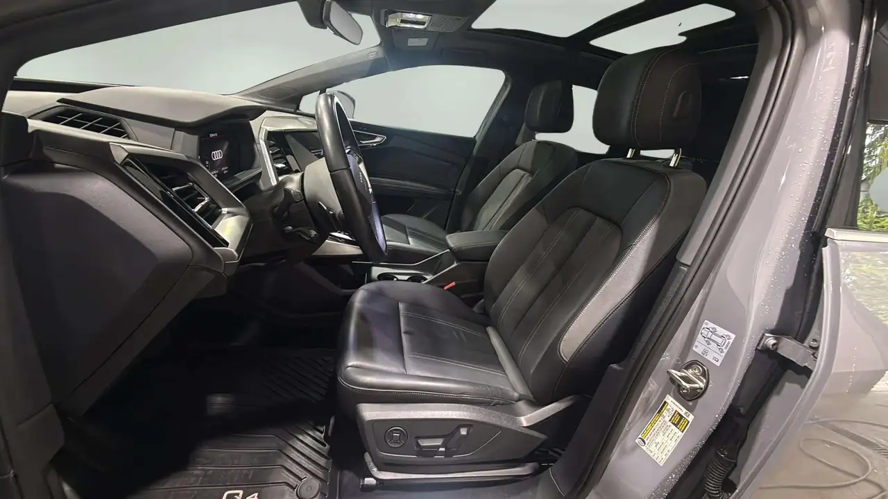 Audi Q4 e-tron - Image 9