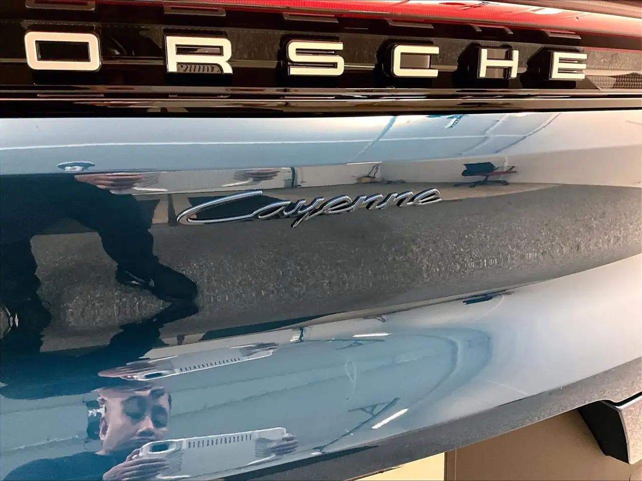 Porsche Cayenne - Image 36