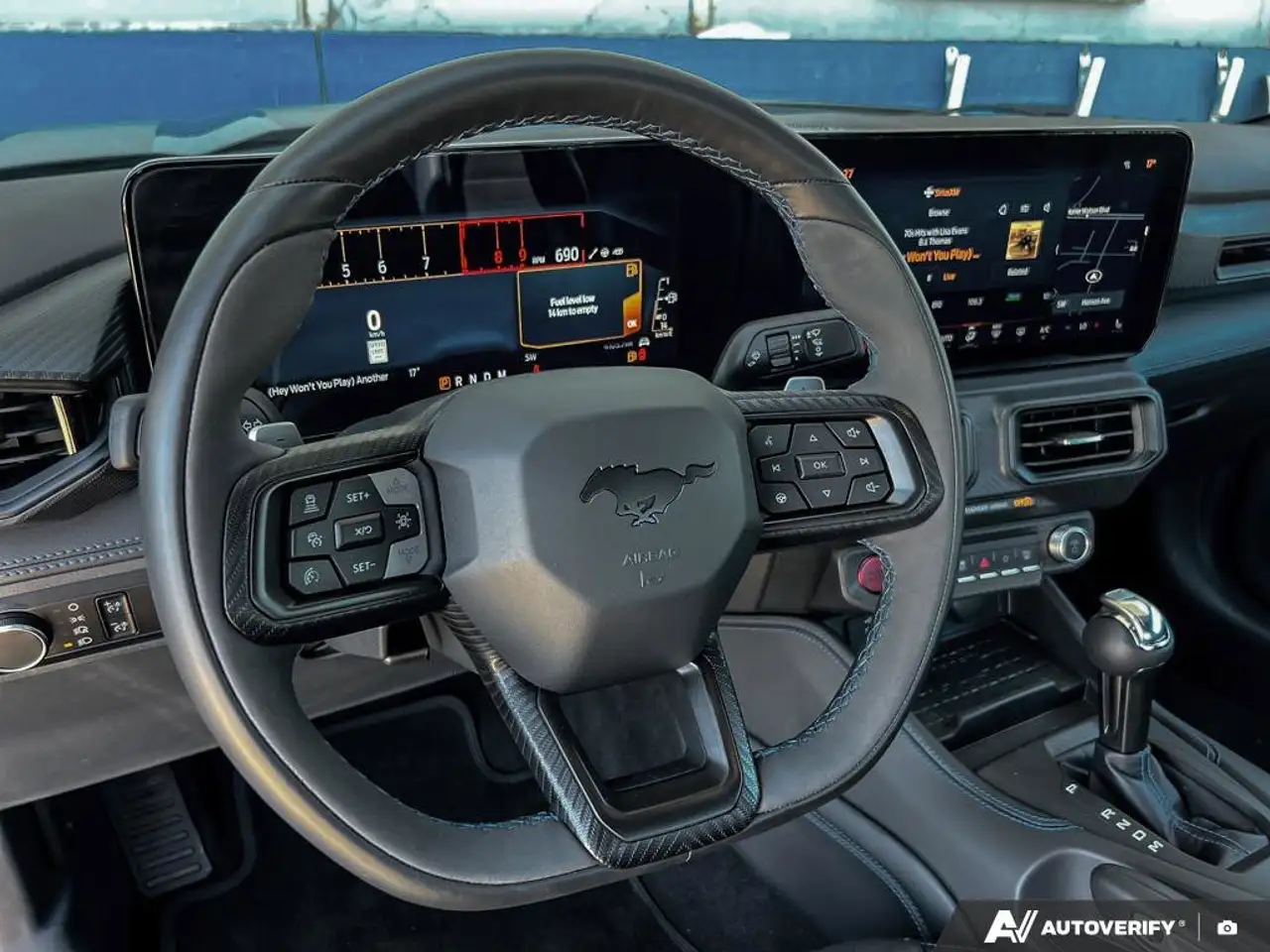 Ford Mustang - Image 13