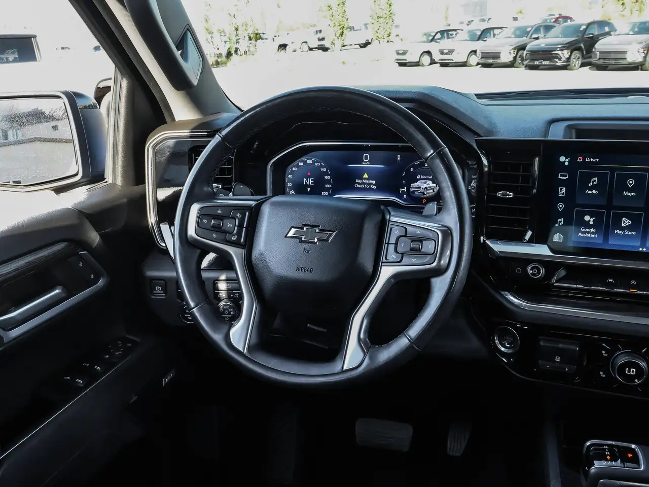 Chevrolet Silverado 1500 - Image 18